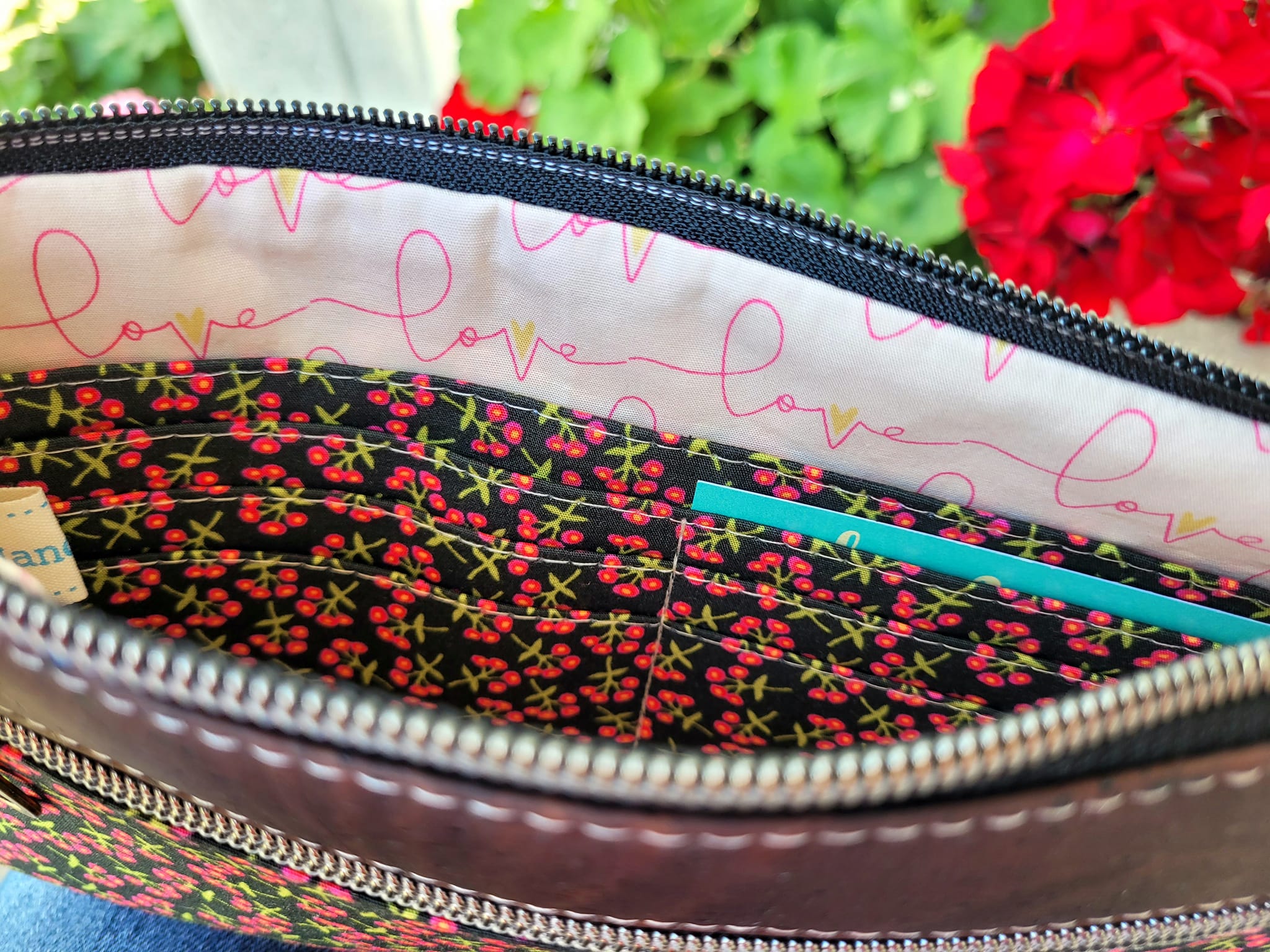 Ladies Wristlet. Phone and card wallet.