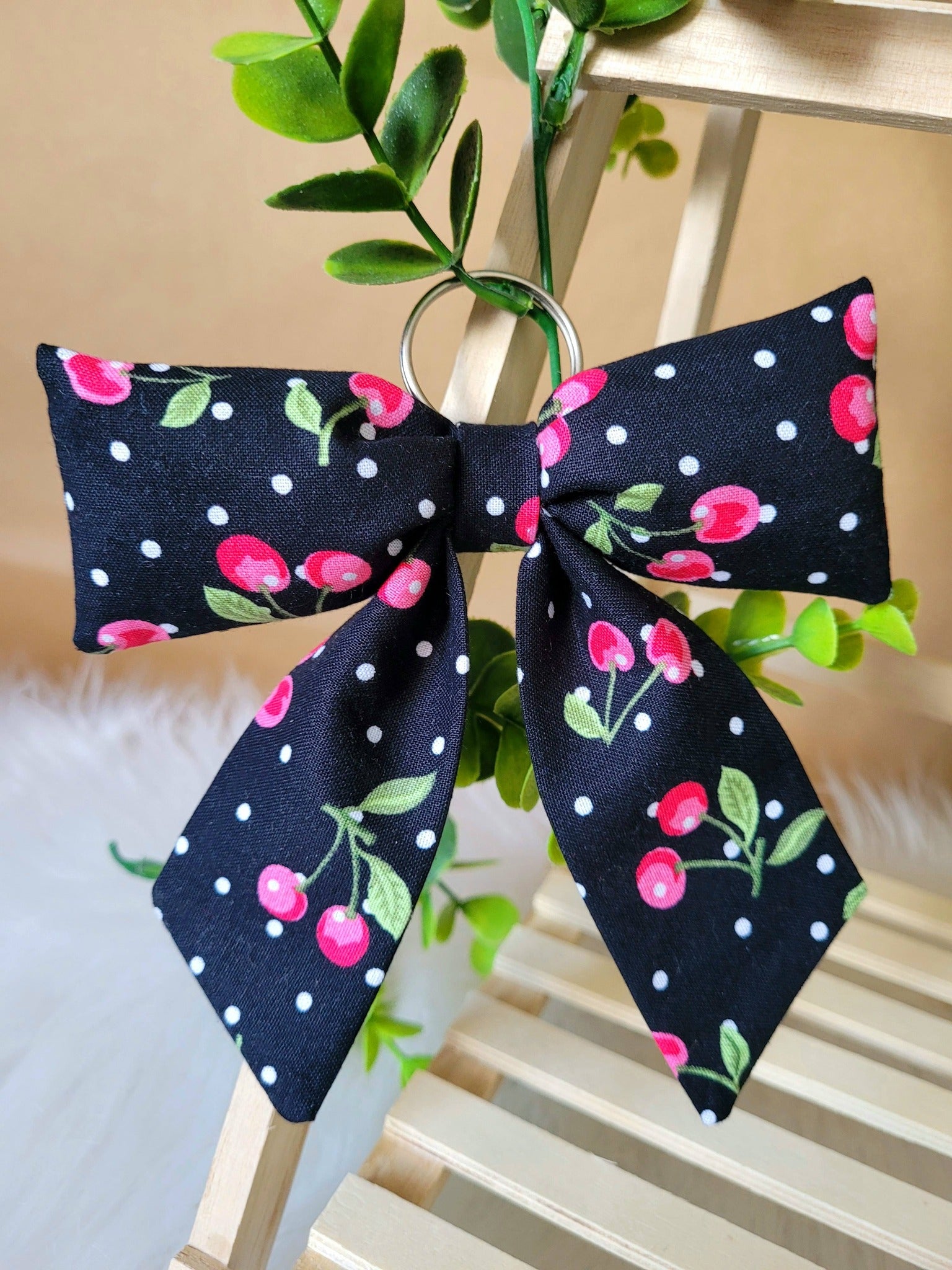 Puffy bow keychain/bag charm