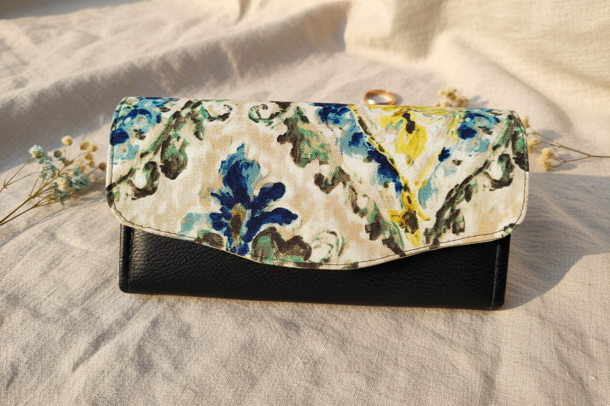 Everyday Ladies Wallet in an elegant lifestyle setting