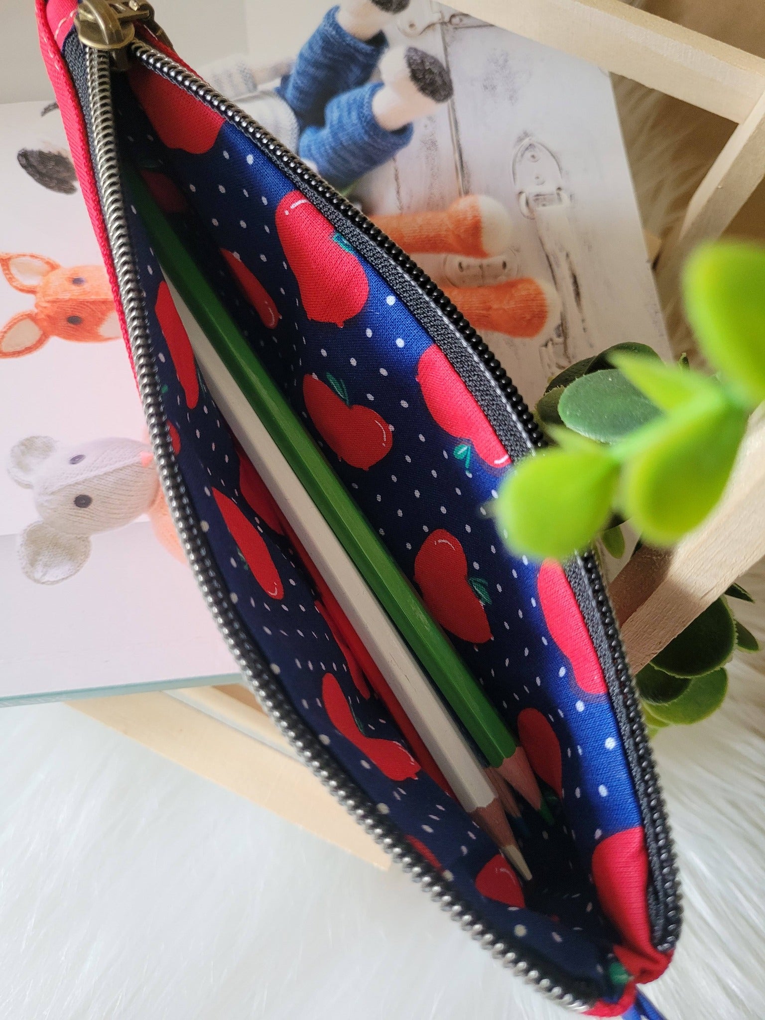 Red apple zip pouch