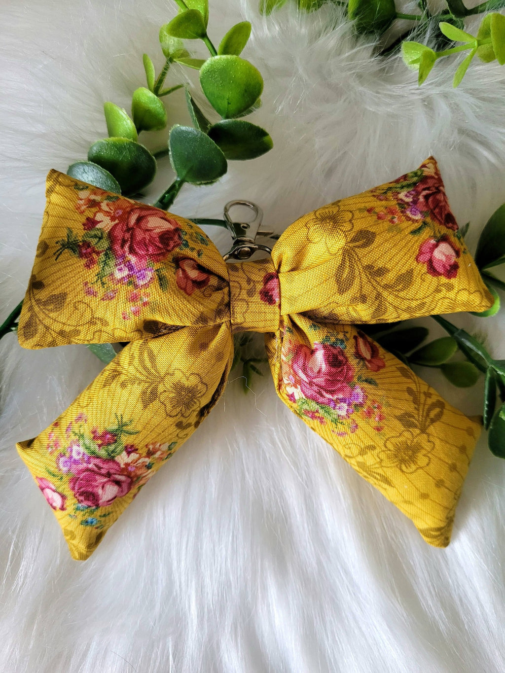 Puffy bow keychain/bag charm