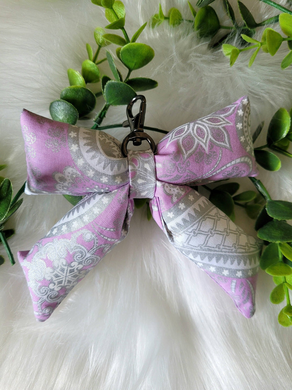 Puffy bow keychain/bag charm