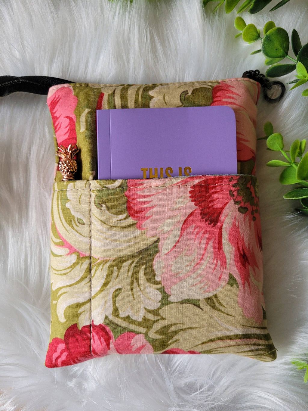 Pink peony book sleeve, small.